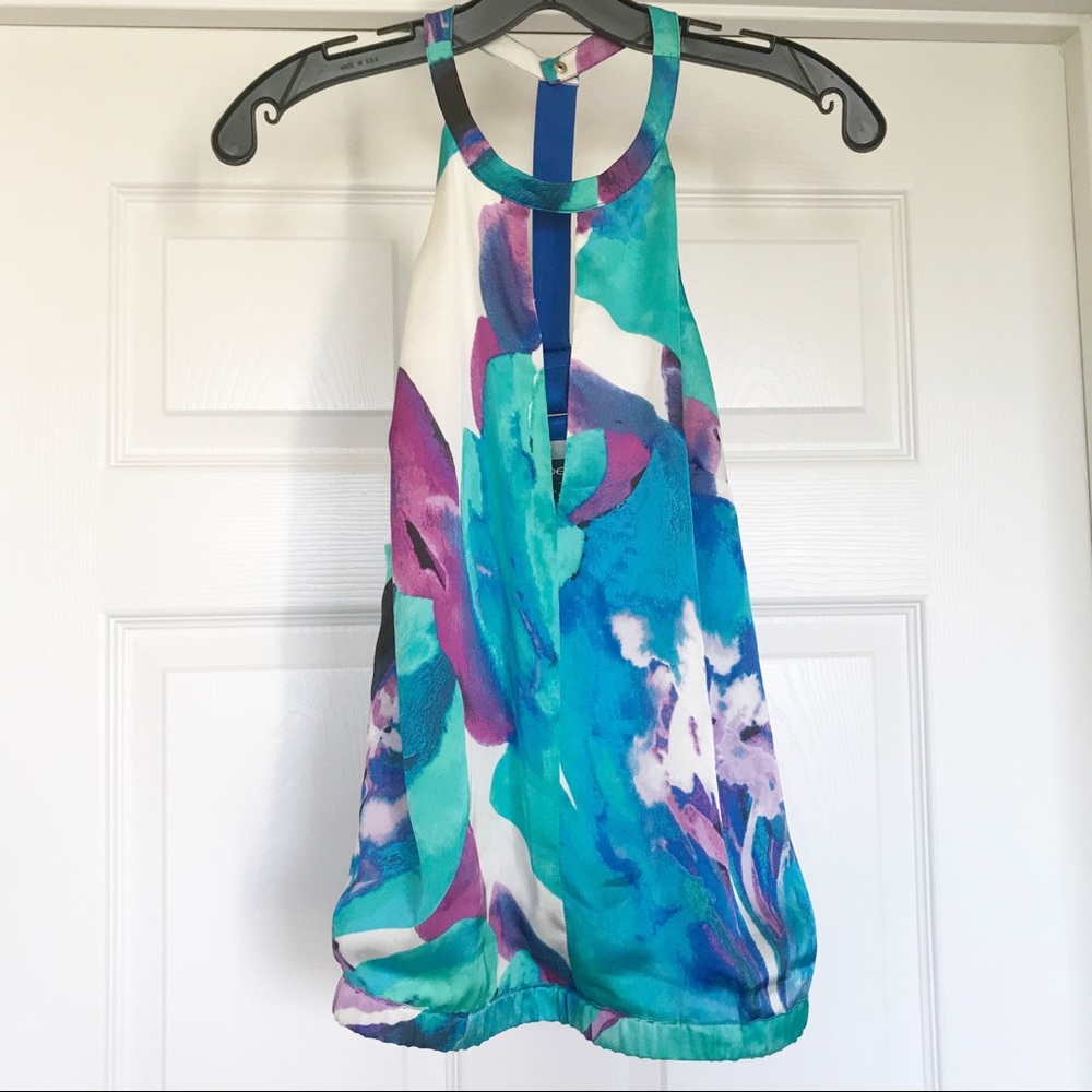 EUC bebe Multicolor Top Size Small
